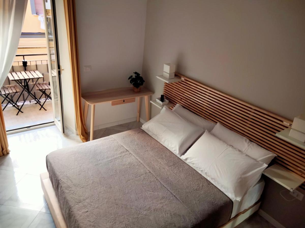 Ilgirasoleapartment Neapol Zewnętrze zdjęcie